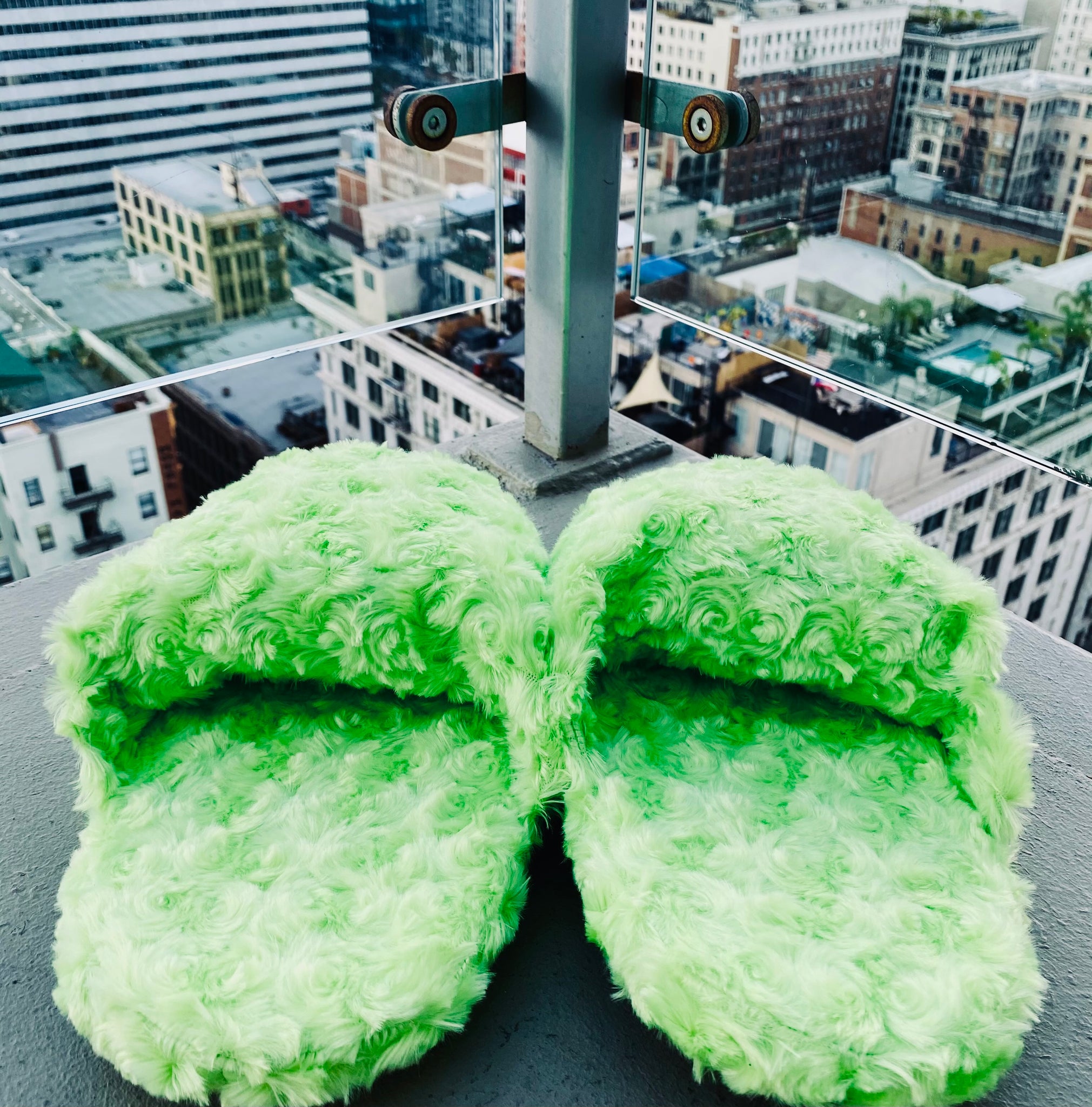 Fuzzy Slippers - Lime Green